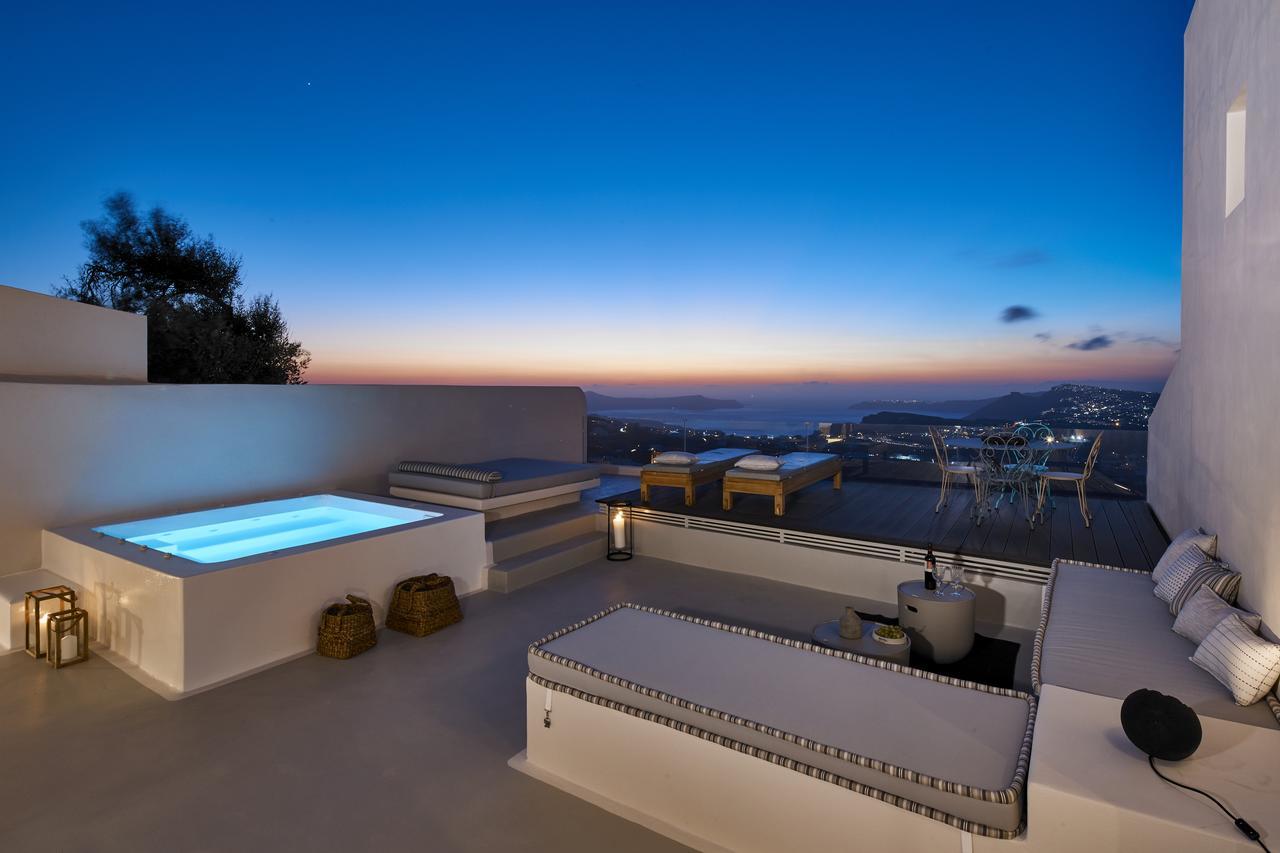 White & Co. La Torre Suites Pyrgos Kallistis Exterior photo